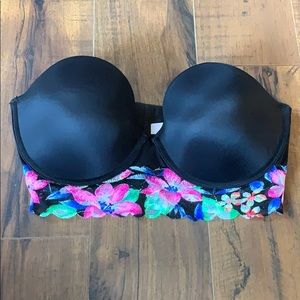 Strapless bra